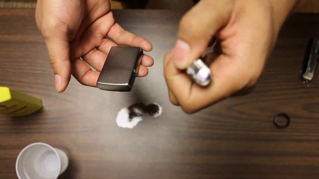 Zippo Lighter vs Phlox Lighter смотреть онлайн