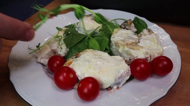 Сделал РЕСТОРАННОЕ БЛЮДО | РЫБА + СЛИВКИ + БЛАГОРОДНЫЙ СЫР, что получилось? смотреть онлайн