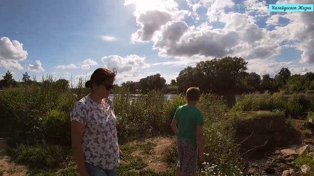 Набережная, лодочная станция, плотина и водопад на реке Осетр в Зарайске. Путешествуем с Анжелиной