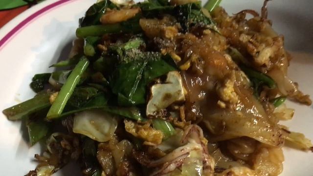 Вкуснейшее тайское кафе + Массаж! смотреть онлайн