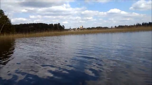прогулка по озеру Валдай на лодке
