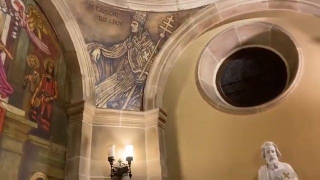 Ave Maria, Mater Dei, ora pro nobis peccatoribus, nunc et in hora mortis nostrae. Amen.