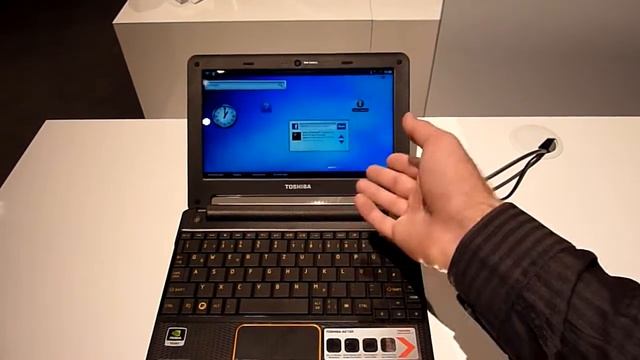 Toshiba AC100 Hands On - English смотреть онлайн