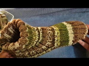 Мужские носки двумя спицами без шва