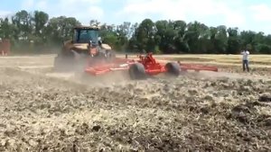 Прицепной глубокорыхлитель Quivogne V SUB 700