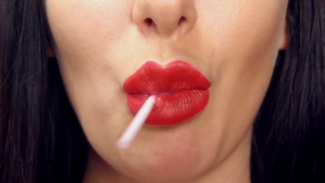 Paige Phillips - Big Juicy Red Lips смотреть онлайн