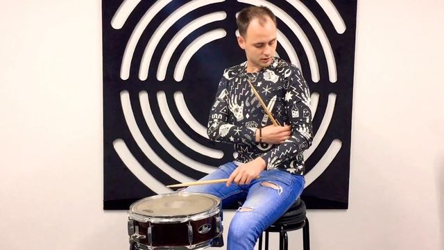 Как держать барабанные палочки, немецкий хват и свободный удар (rebound stroke)