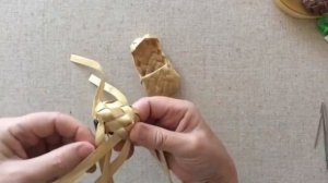 #рукоделие #плетение Плетение лаптей из необычных материалов! Мастер-класс.