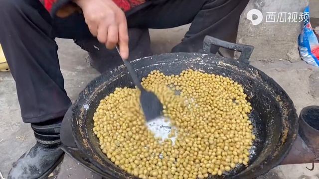 大娘做, 个小零食。 смотреть онлайн