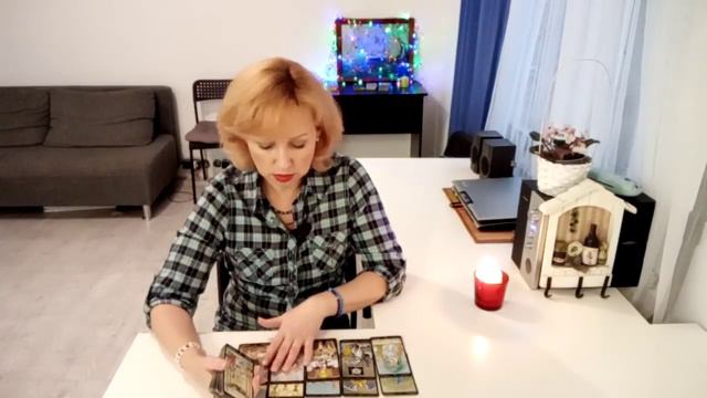 КОГО ИНТЕРЕСУЕТ ВАША ЛИЧНАЯ ЖИЗНЬ ? ТАРО смотреть онлайн