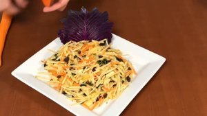 ВИТАМИННЫЙ САЛАТ ИЗ РЕПЫ ,ЯБЛОКО,МОРКОВИ. ЭТО-СУПЕР ВКУСНЫЙ САЛАТ???