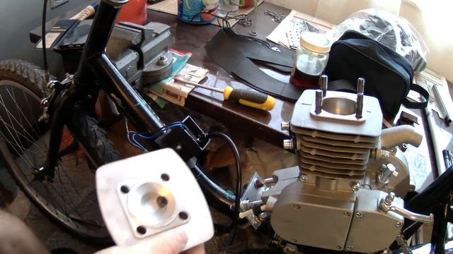 Установка катушки зажигания и свечи веломотора F 80 на складной велосипед