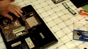 Acer Aspire 5100 Disassembly video, upgrade RAM & SSD, take apart, how to open