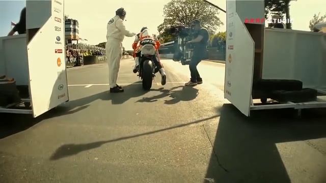 Храбрейшие мотогонщики. Остров Мэн - Турист Трофи / TT Isle of Man (rus) смотреть онлайн