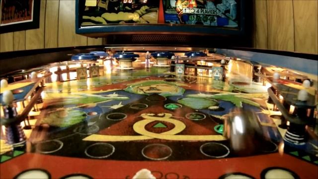 A Game From Inside A Pinball Machine смотреть онлайн