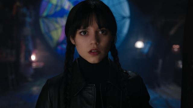 Уэнсдэй 1 сезон 4 серия Бедовая ночь