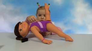 Даша Путешественница - гимнастка распаковка куклы Dora the Explorer Gimnastic doll unboxing