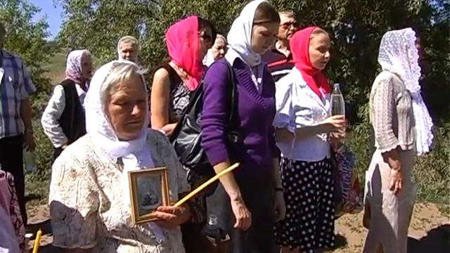 Престол в храме иконы Богоматери "Живоносный источник"