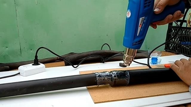 Как соединить 2 пластиковых трубы