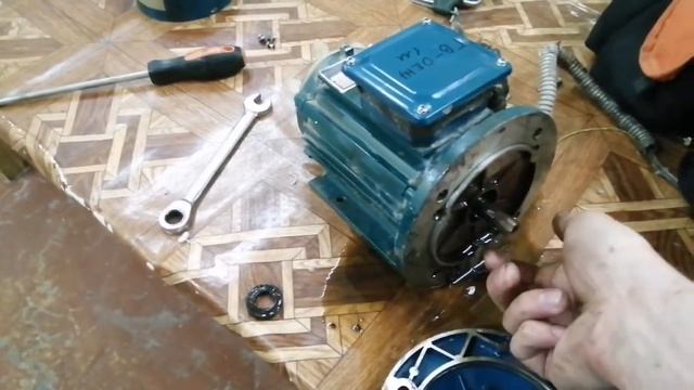 Ремонт гладильного катка Вязьма. Замена сальников и подшипников