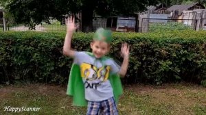 Весёлый клип "Лягушачий хор" на песню Детского хора "Великан"