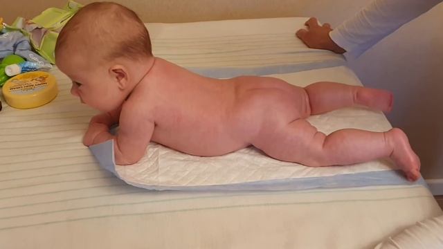 Развитие ребенка от рождения до 3х месяцев смотреть онлайн