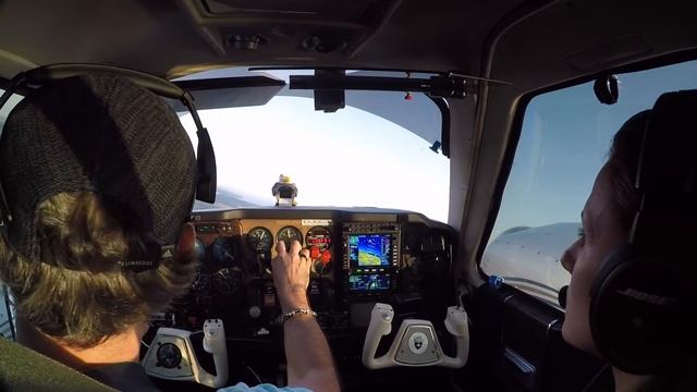 What's My Tail Number? Part 2 Picking Up The Baron смотреть онлайн