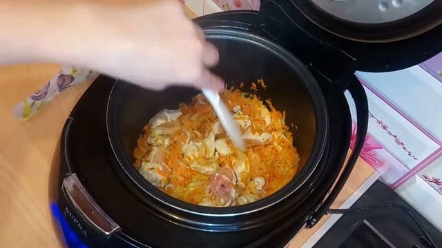 Капуста с курицей и рисом. Тушеная капуста с мясом и рисом в мультиварке.