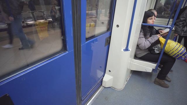 Bulgaria, Sofia, Metro ride from Софийски университет Св. Климент Охридски to стадион Васил Левски смотреть онлайн