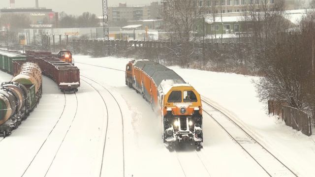 Снегоуборочный поезд СМ-2 на ст. Юлемисте / Snowplough train SM-2 at Ülemiste station
