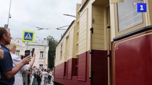 В Москве прошёл традиционный парад ретроавтомобилей