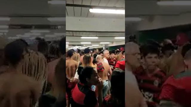 Maracana tras victoria de Flamengo al Corinthians by Eneko Laiz Moreno