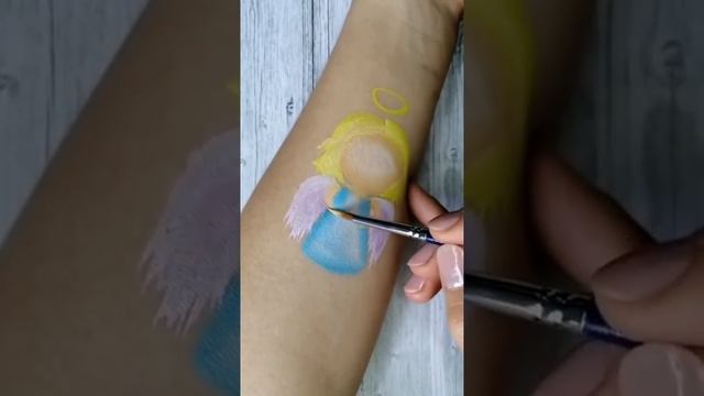 Кому аквагримёр должен рисовать аквагрим бесплатно? смотреть онлайн