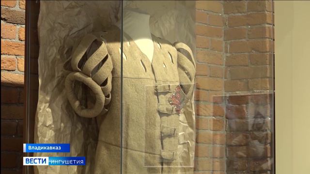 Великая эпоха в эскизах костюмов и декораций