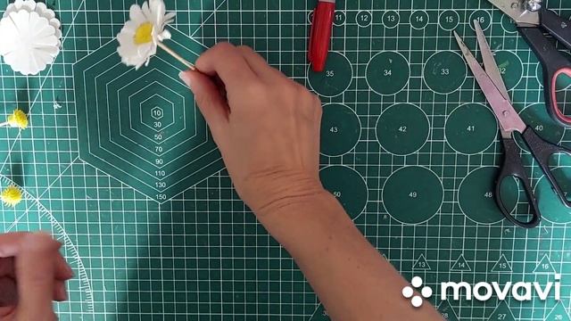 МК простых цветочков из фоамирана. несколько идей с одним дыроколом. смотреть онлайн