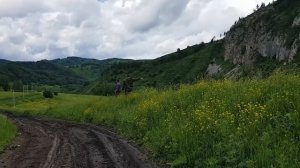 Австралийцы отправились на разведку на Алтай, Россия