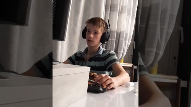 Что нужно сделать чтобы понравится девочке?