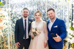 2023 - Видео-отзыв - Ведущий свадьбы в кафе "ЛЕТО" - Макс Лобач ( Ижевск ) .