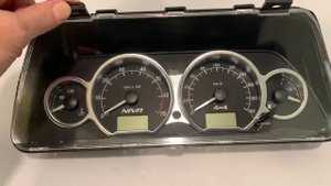 Комбинации приборов Нива Шевроле тревел