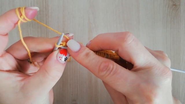 Model in relief pentru cardigane, pulovere, căciuli, salopete, fulare. Potrivit și pentru bărbați. смотреть онлайн