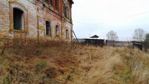 Верхне-Лалье. Колокольный звон. Церковь. ноябрь 2018