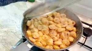 Жареные пельмени с сыром