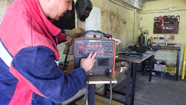 Обзор на сварочный аппарат Сварог TIG 200P AC/DC 220В.#tigсварка #сваркааргоном #сварог #сварка