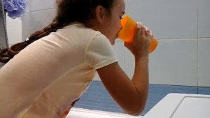 Челлендж с водой 1 ЛИТР ВОДЫ НАДО ВЫПИТЬ 1 часть