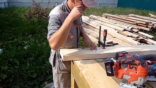 Сравнение аккумуляторных электролобзиков