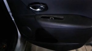 разборка обшивки задней двери на Renault Fluence своими руками