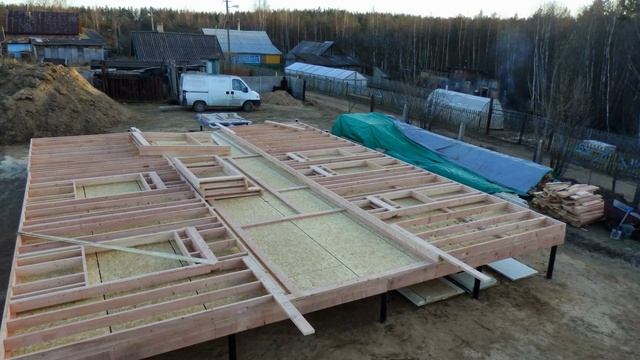 Пример строительства каркасного дома на винтовых сваях по шагам смотреть онлайн