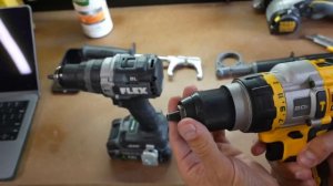 Тест Flex аккумуляторного инструмента из США. Обзор DeWALT DCD999 и FX1271T-1H