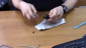 Ремонт ручки бардачка Лада Гранта.