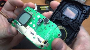 РАЗБИРАЕМ РАДИОСТАНЦИЮ - РАЦИЯ MIDLAND G225 ЧТО ВНУТРИ!